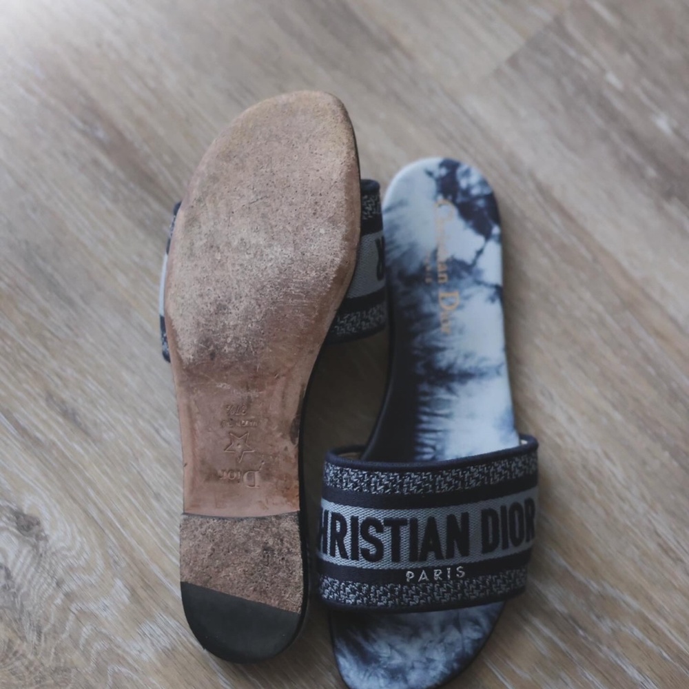 Christian Dior Dway Blue Tie Dye Embroidered Logo Flat Sanda - Picture 2 of 2